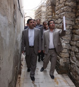 بازدید وزیر راه و شهرسازی از خانه تاریخی خاتمی در بوشهر