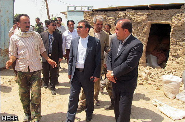 بازدید وزیر راه و شهرسازی از مناطق زلزله زده ایلام